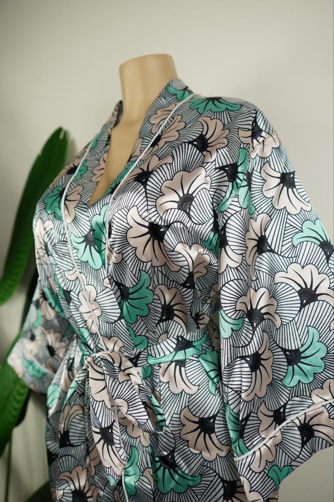 "Mint x White" Luxurious Satin Robe